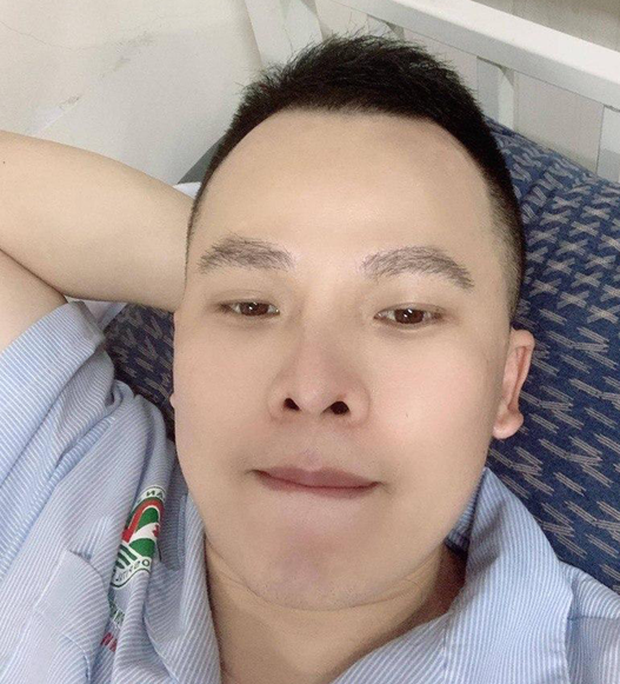 “Ông bầu” này còn từng gây náo loạn khu cách ly vì chê chật chội, nóng bức không như ở nhà gây phẫn nộ. Ảnh: Tổng hợp