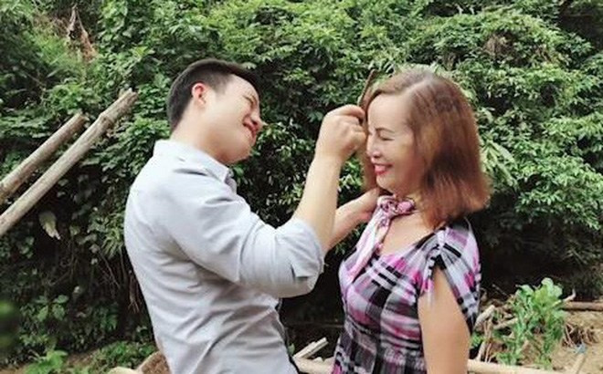 Có lẽ vì sở thích của vợ nên anh Hoa Cương dường như đã bị ảnh hưởng phần nào việc lạm dụng phần mềm chỉnh ảnh để có bức ảnh đẹp "sống ảo". Ảnh: Tổng hợp