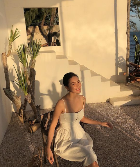 Vóc dáng thon gọn, thân hình mảnh mai luôn là lợi thế của Kim My để trở thành một nữ tiếp viên hàng không có sức hút nhất thời điểm hiện tại.