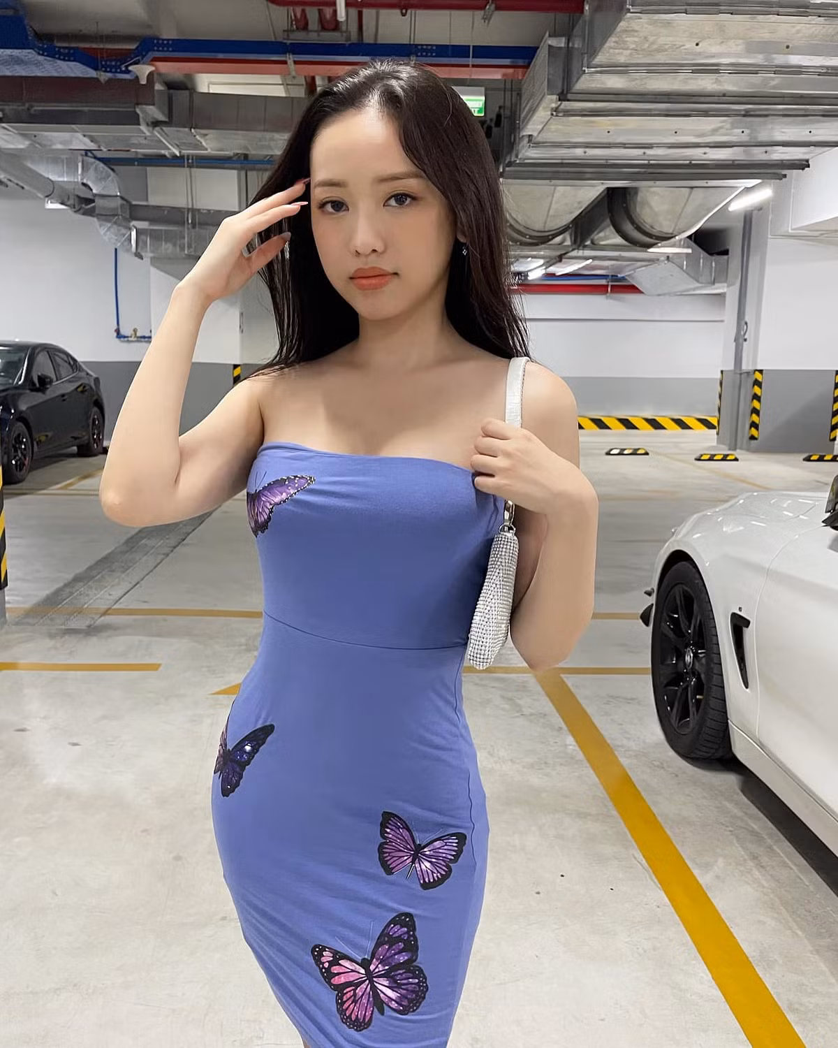 Thúy Vi còn tiết lộ thêm cô đã chi cả tỷ đồng cho việc "trùng tu" nhan sắc.