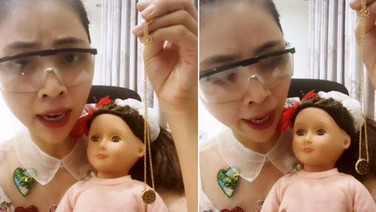 Trong đó, nhiều ý kiến cho rằng Youtuber này ngầm nhắc đến 1 loại búp bê có nguồn gốc từ Thái Lan, được nuôi như con người.