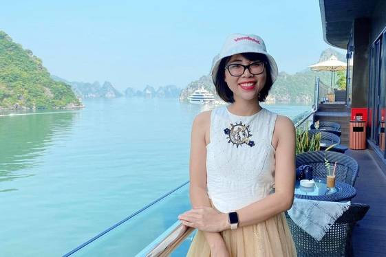 Sau khi đoạn clip ôm búp bê "xin vía học giỏi" của Thơ Nguyễn bị cư dân mạng phản ánh dữ dội, cơ quan chức năng đã vào cuộc điều tra đồng thời mời nữ Youtuber lên làm việc.