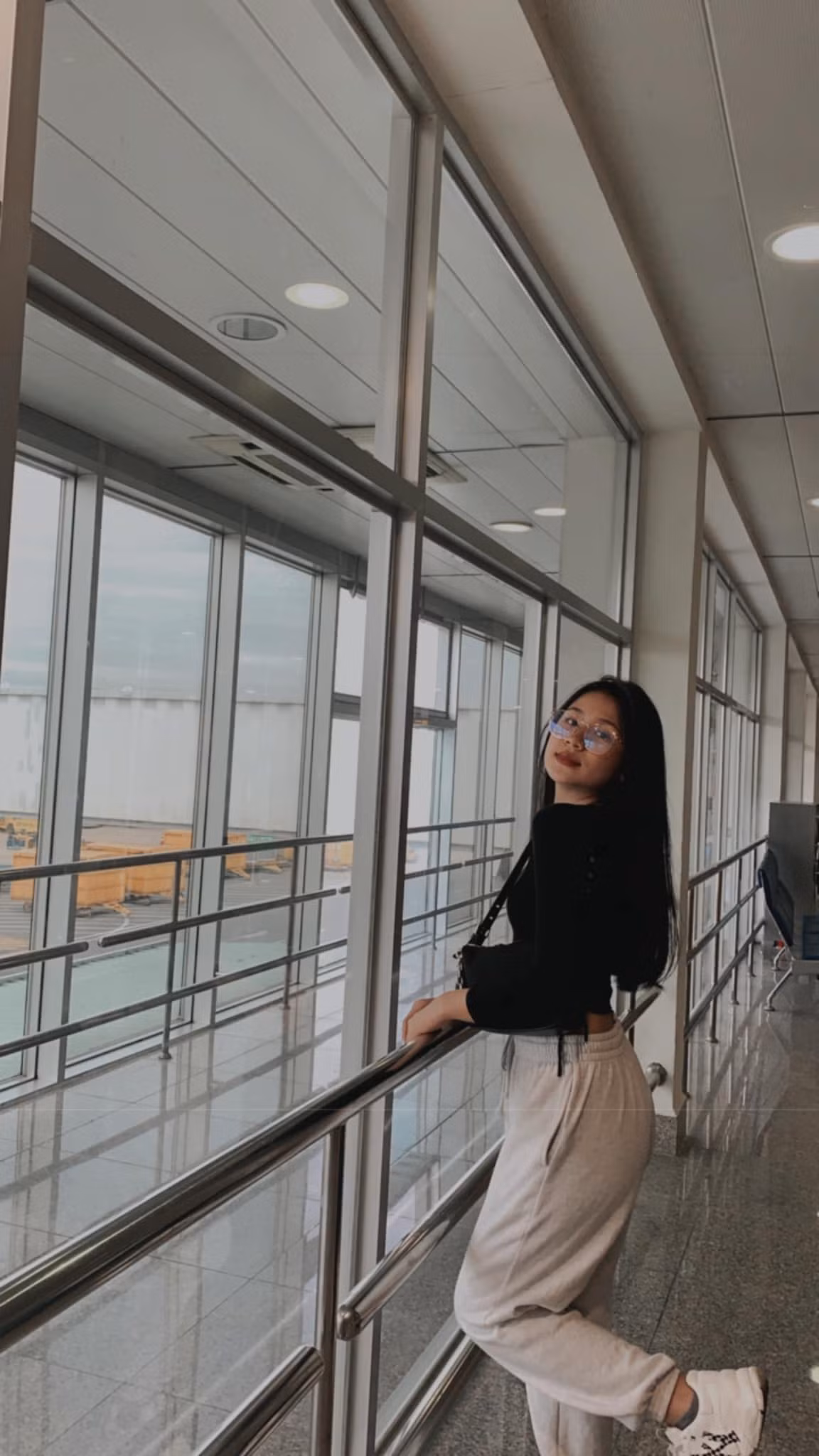 Ở tuổi 16, cô bé đã sở hữu chiều cao lý tưởng 1m64 cùng vóc dáng cân đối và gương mặt thanh tú.