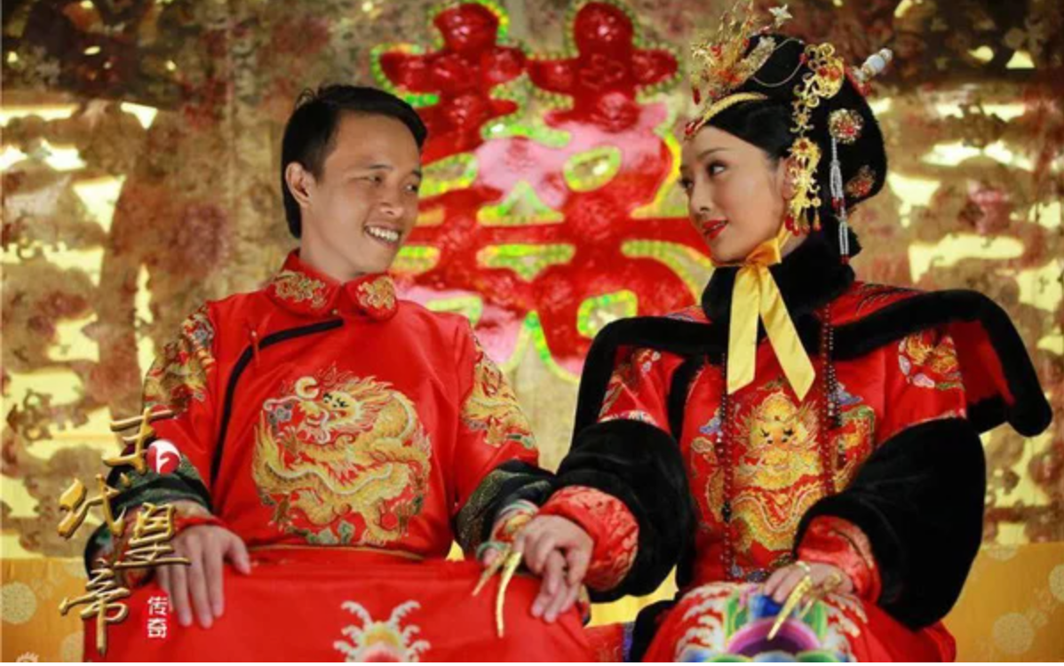 Hiện kênh Tiktok của anh có 1.6 triệu follow, tổng Fanpage và trang cá nhân Facebook khoảng 500 nghìn người theo dõi.