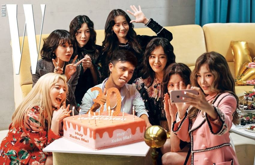 Chính biệt tài chỉnh sửa ảnh cùng sự dí dỏm, hài hước trong những sản phẩm ảnh "chế" đó đã giúp Huy quần hoa có một lượng fan khá đông đảo.