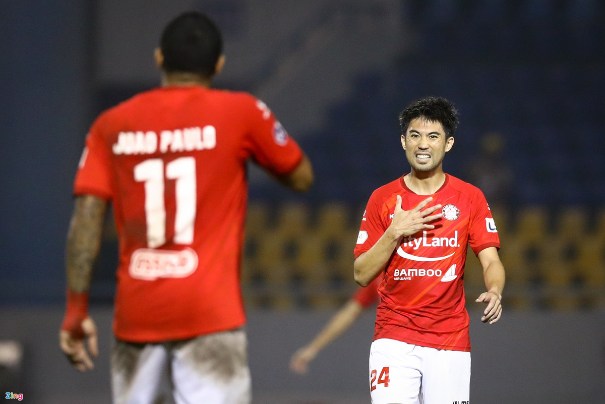 CLB TP.HCM không có bàn thắng khi cả ba ngoại binh đều chơi chưa tốt. Ở cuộc họp báo sau trận, HLV Alexandre Polking thừa nhận ngoại binh chơi tệ. Phong độ thấp của họ khiến CLB TP.HCM chưa thể tận dụng được khả năng tổ chức từ Lee.