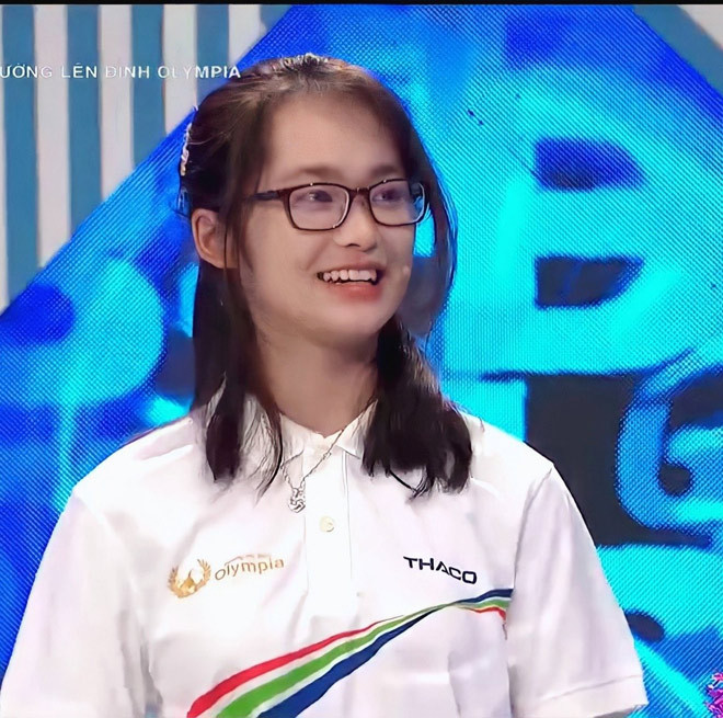 Thuỳ Dương gây chú ý ngay cả khi chưa lên sóng. Fanpage chính thức của cuộc thi đã đăng tải hình ảnh về cô nàng và nhanh chóng lọt vào tầm ngắm của cộng đồng mạng.