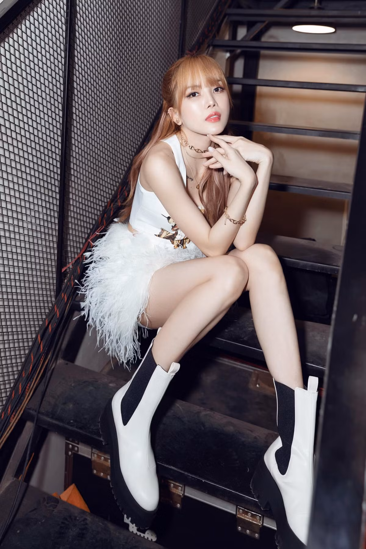 Phong cách cá tính của Thiều Bảo Trâm cho thấy "Lisa phiên bản Việt Nam" đã chính thức trở lại.