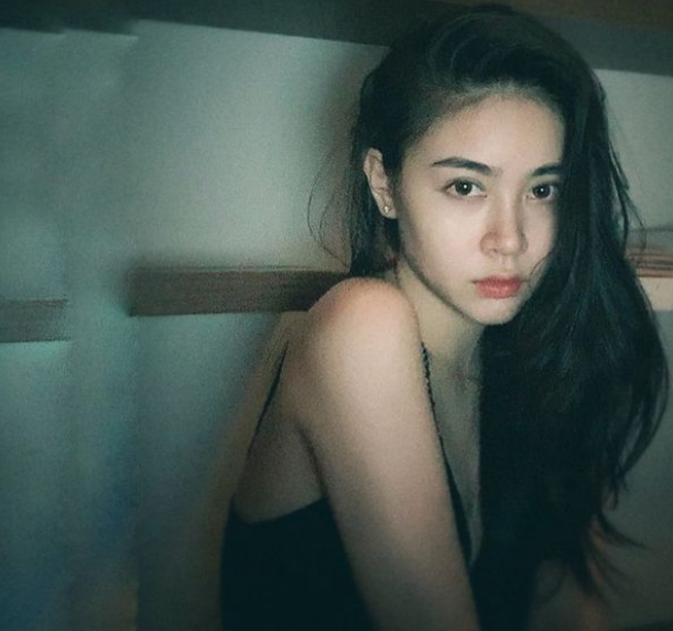 Diệu Linh sở hữu gu thời trang trưởng thành hơn khá nhiều so với bạn bè cùng trang lứa. Ảnh: Tổng hợp