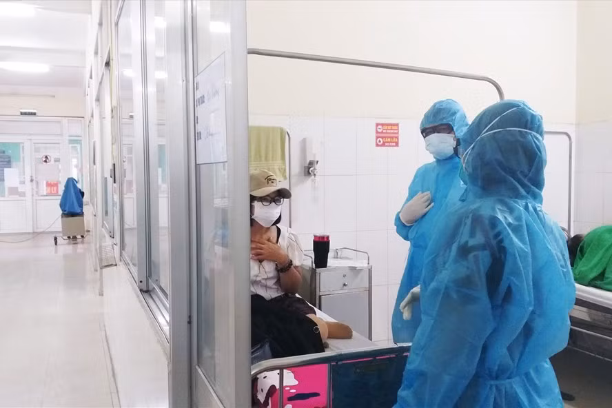 Da Nang cach ly benh nhi den tu Vinh Phuc va mot nguoi ve tu Han Quoc