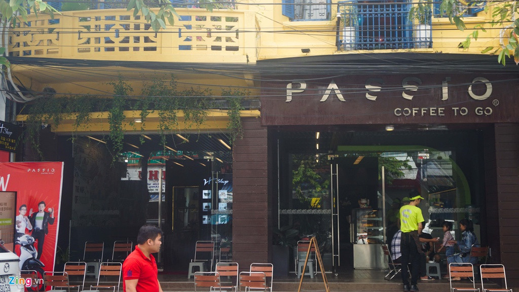 Nhà đất số 47 Nguyễn Thái Học có diện tích 159,3 m2. Ngày 15/6/2009, Vũ chỉ đạo cho Nguyễn Quang Thành (em vợ Vũ, Giám đốc Công ty TNHH Minh Hưng Phát) ký tờ trình UBND TP xin mua. Đến tháng 2/2010, UBND TP Đà Nẵng có quyết định cho phép bán căn nhà này cho Công ty Minh Hưng Phát với giá hơn 3,4 tỷ đồng.