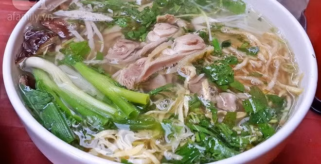 Trong đó, thịt bò A5 wagyu là loại thịt bò thượng hạng ở Nhật Bản. Còn gan ngỗng là một trong những tinh hoa ẩm thực của Pháp trên thế giới. Ảnh minh họa.