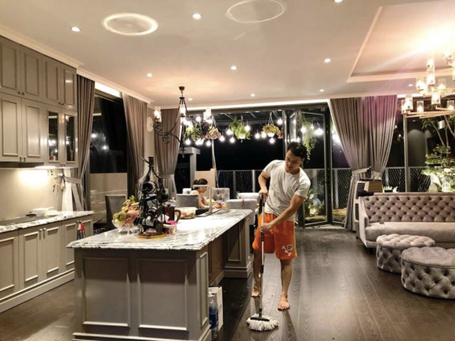 Mọi chi tiết trong nhà đều do một tay Cao Thái Sơn lựa chọn.