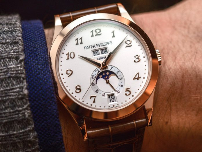 Những sản phẩm của Patek Philippe đều được tạo nên từ những chất liệu xa xỉ nhất như vàng, đá quý...