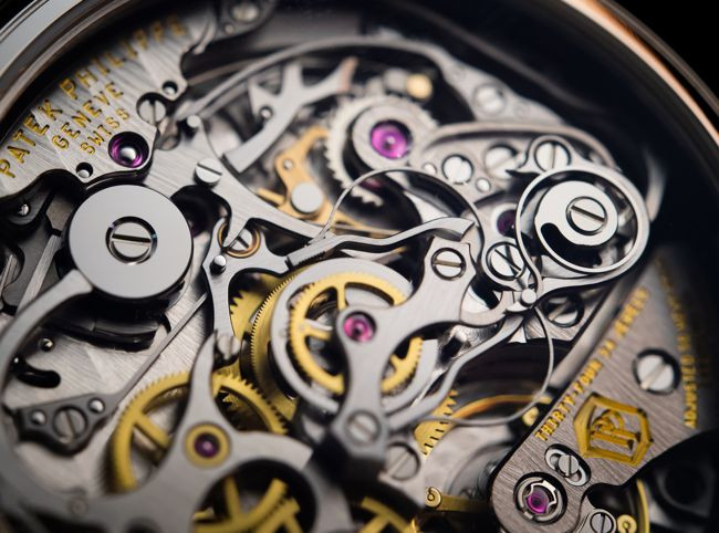 Các đường nét đều được chế tạo rất tinh xảo, không hề có chi tiết thừa.