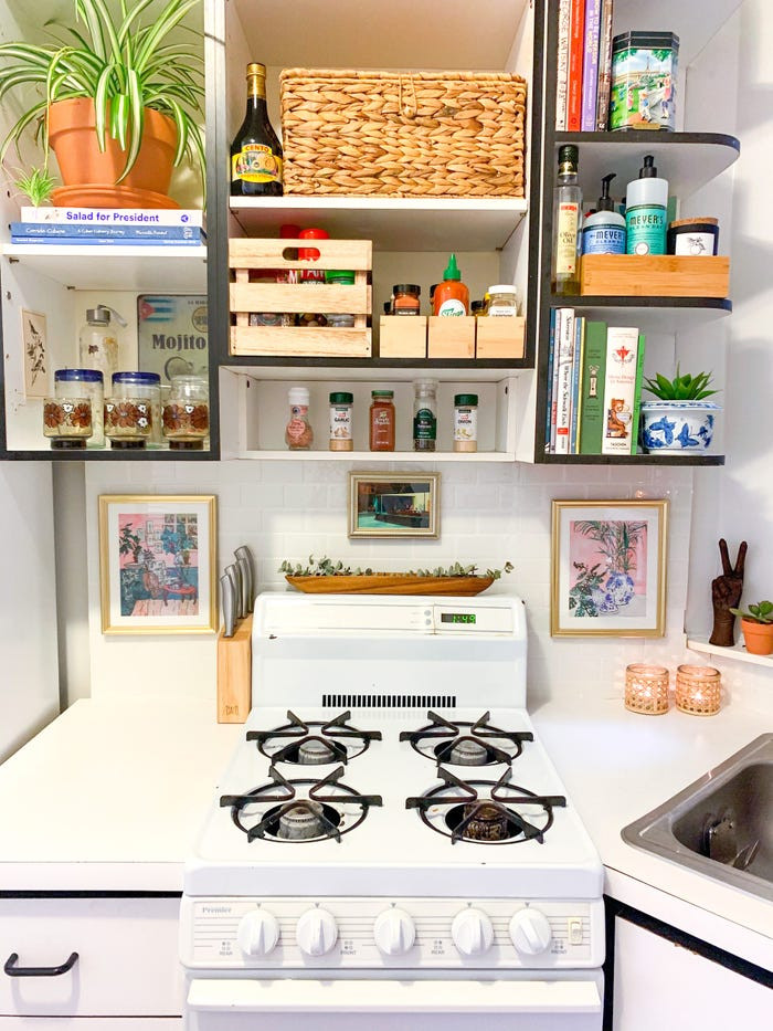 Cibran trang trí căn hộ theo phong cách hiện đại, tối giản.