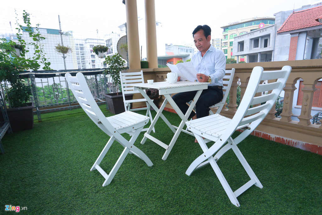 Đặc biệt, trên phần sân thượng của căn hộ, nam diễn viên cải tạo thành nơi vui chơi, thư giãn. Ảnh: Zing.