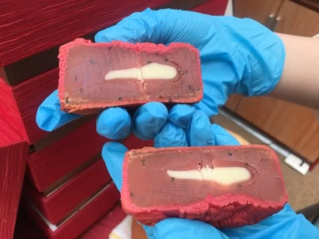 Không chỉ vậy, nhân bánh còn được làm từ phô mai - món mà nhiều người ưa thích nhưng chưa từng được dùng làm nhân cho bánh trung thu bao giờ. Ảnh: Internet