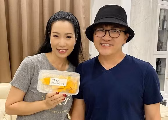 O nha mua dich, loat sao nam showbiz Viet bong dung tro thanh 