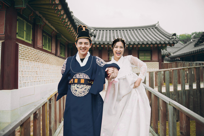 Cặp đôi còn dành không ít khoảng thời gian trống cho những chuyến du lịch từ châu Á đến châu Âu, với các địa điểm nghỉ dưỡng sang chảnh, hoa lệ. Ảnh: Dân Việt.