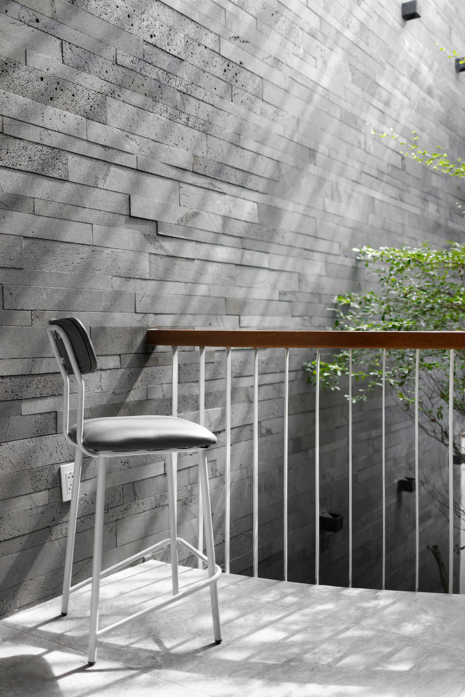 Đây là mô hình nhà ống đa năng kết hợp giữa nhà ở - văn phòng - showroom.