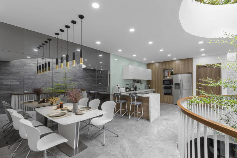 Nhà bếp - ăn nối liền thiết kế thông thoáng và hiện đại.