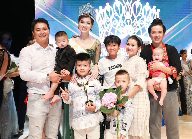 Năm 2019, Hoa hậu đông con nhất Việt Nam - Oanh Yến được bạn trai đại gia tặng căn biệt thự 100 tỷ đồng. Ảnh: FBNV.