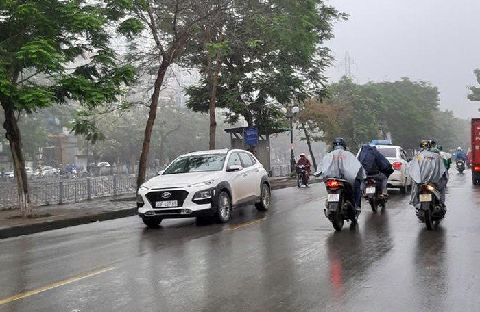 Thoi tiet ngay 9/4 : Tay Nguyen va Nam Bo co mua rao va dong