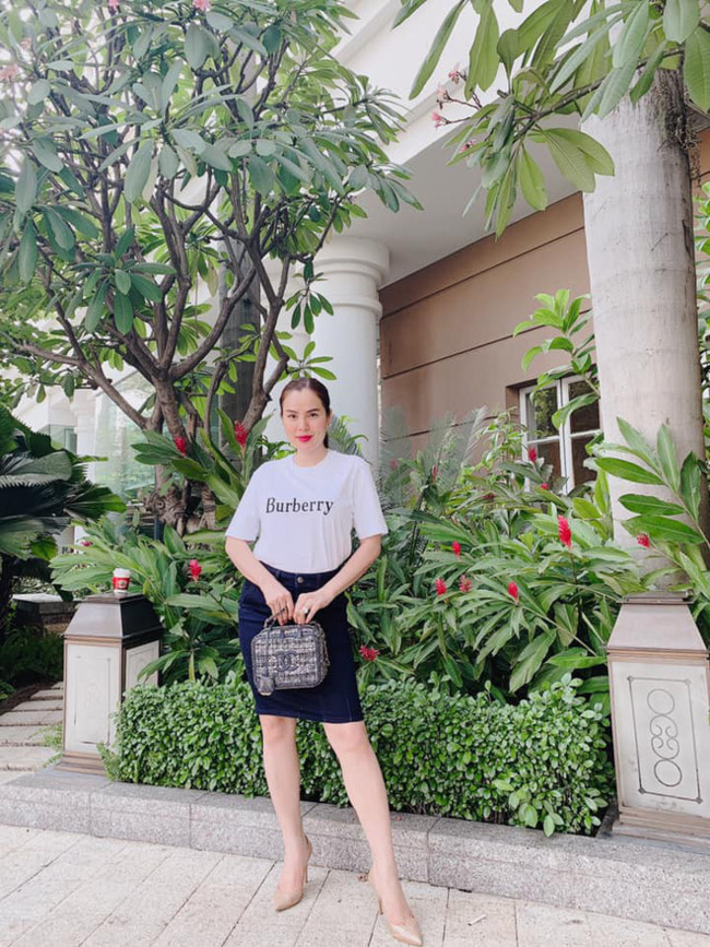 Hoa hậu Phương Lê là chủ của nhiều khu nghỉ dưỡng, resort và nhà hàng cao cấp Anantara tại Mũi Né, Phú Quốc, Nha Trang và chủ đầu tư của nhiều dự án văn phòng, bất động sản tại TP HCM.