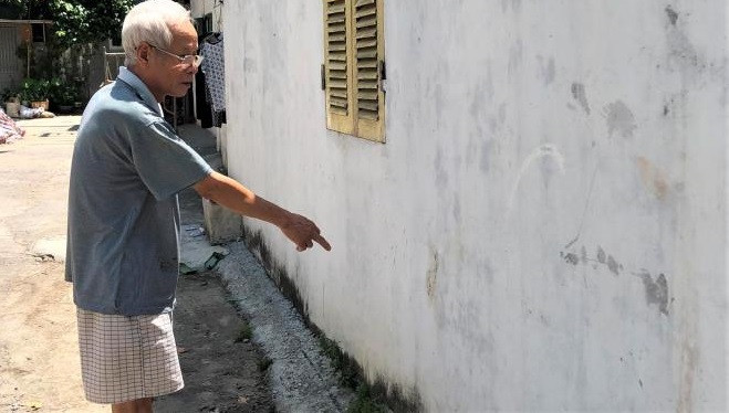 Xong vao truong hanh hung be lop 1: 'Khong can, han danh be den chet'