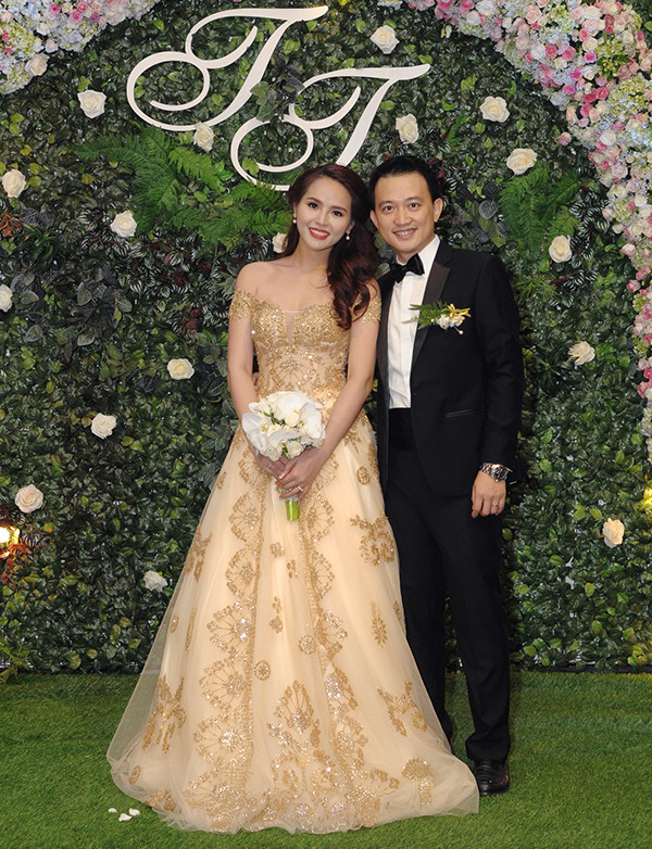 Bố mẹ doanh nhân Nguyễn Anh Tuấn (tức ông Nguyễn Phúc Thuần và bà Nguyễn Thị Phương) là người nắm cổ phần chính của Huy Cường. Ảnh: Pose.