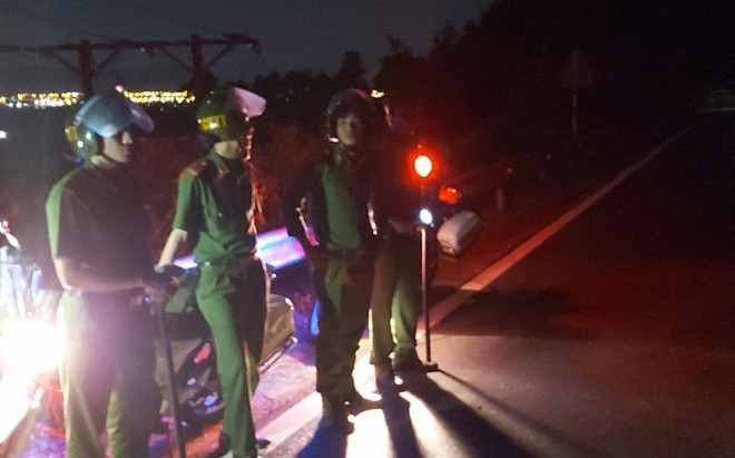 Sat nhan 2 lan tron trai giam quan doi dang bi 100 can bo vay bat-Hinh-2