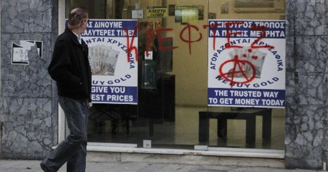 Trước cuộc khủng hoảng nợ công tại một số nước châu Âu, đảo Cyprus từng là nơi hút vốn mạnh đầu tư mạnh từ Hy Lạp và Nga. Theo dữ liệu từ Ngân hàng Trung ương Cyprus, tính đến cuối năm 2012, tổng tiền gửi từ các doanh nghiệp và người dân Nga tăng lên gần 2/3 trong khoảng thời gian hơn 6 năm. Ảnh: Getty Images.