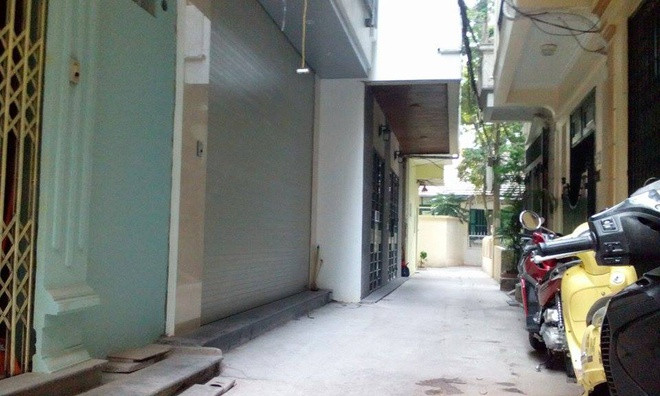 Năm 2015, để chuẩn bị cho việc kết hôn với cô dâu Huyền Mi, tiền vệ Văn Quyết đã hoàn tất việc xây dựng ngôi nhà khang trang tại Hà Nội với tổng chi phí lên tới 8 tỷ đồng. Ảnh: Zing