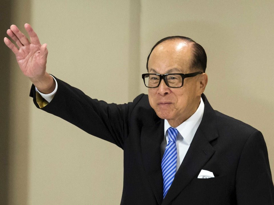 Năm 2018, tỷ phú Lý tuyên bố nghỉ hưu để tập trung vào quỹ từ thiện của mình. Hiện, CK Asset Holdings do con trai Victor điều hành. Nguồn ảnh: Reuters, Getty Image. Video: Du thuyền 300 triệu USD của tỷ phú Nga. Nguồn: VTC14.