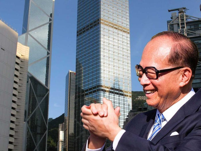 Tỷ phú Lý có xuất thân trong một gia đình nghèo khó. Ông được mệnh danh là “Superman” ở Hồng Kông (Trung Quốc) nhờ sự thông minh và thành đạt của mình.