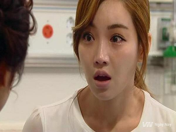 Vua coi vay cuoi, chong da tuyen bo 1 cau khien co bang hoang