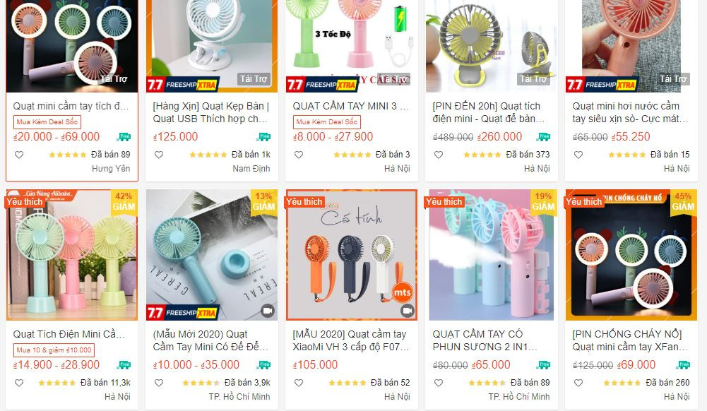 Tuy nhiên, giá thành sản phẩm ở mỗi nơi bán lại khác nhau, thậm chí chênh lệch cả trăm nghìn đồng. Tại trang web của Totoro (Shop bán đồ dùng tiện ích và quà tặng), mức giá quạt điện cầm tay dao động từ khoảng 90.000 đồng đến 300.000 đồng. (Ảnh: Totoro – Đồ dùng tiện ích và quà tặng).