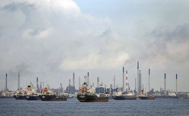 Vị doanh nhân nói với các chủ nợ rằng ông đã đàm phán với một định chế ở Trung Quốc để tìm kiếm gói giải cứu.