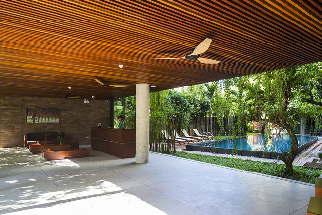 Mạng lưới các sân trong được kết nối với nhau.