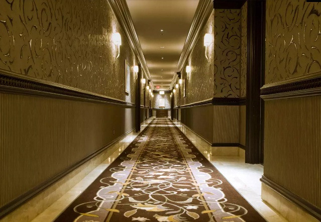 Chỉ có 2 trong số 34 tầng khách sạn có khách. Ảnh: Indiatimes. Video: Đà Nẵng: Cách ly du khách Trung Quốc nghi nhiễm virus Corona. Nguồn: VTC Now.