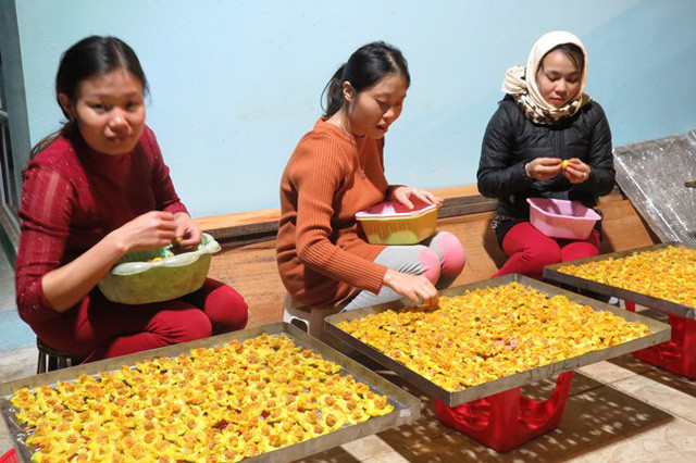 Sấy xong, sản phẩm được chuyển qua buồn lạnh 5 độ C đủ để đảm bảo vệ sinh an toàn thực phẩm. Ảnh: Giadinhnet.