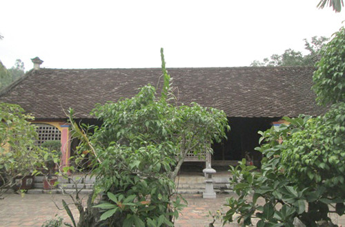 Căn nhà cổ được làm bằng gỗ, có 5 gian theo kiểu kiến trúc điển hình ở thế kỷ XIX. Ảnh: Văn hóa đời sống.