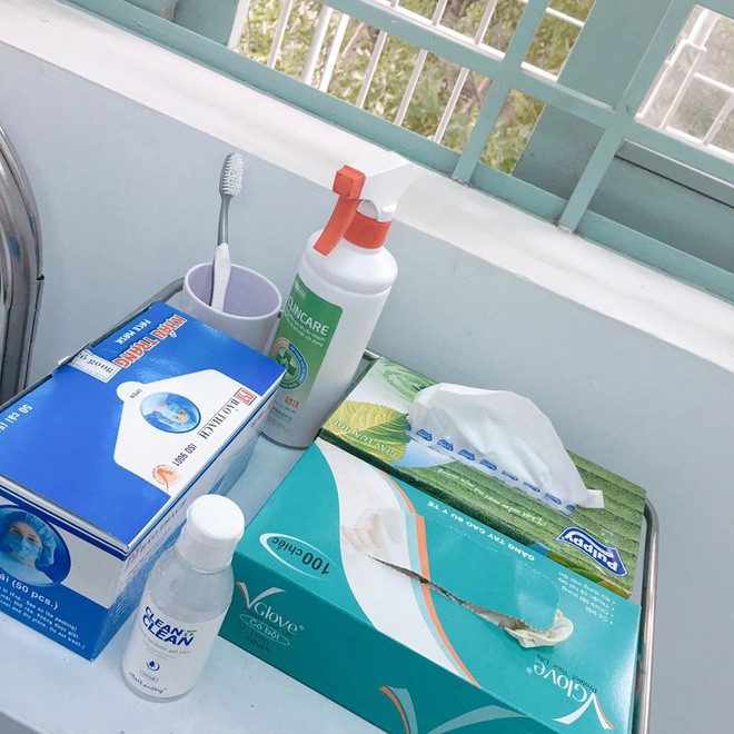 Điều khiến Quỳnh Như ấn tượng và thích nhất ở khu cách ly là có Wi-Fi miễn phí, đặc biệt luôn có người hỗ trợ trong trường hợp khẩn cấp.