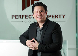 Bobby Phước Trần yêu thích thương hiệu đồng hồ Audemars Piguet và các dòng xe hơi Ashton Martin, Ferrari, Lamborgini, Bugatti.