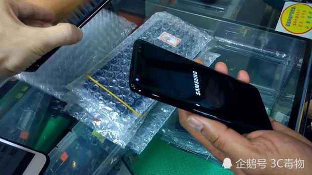 Tất cả sản phẩm này đều đã qua sử dụng hoặc được làm mới bằng cách nào đó. Người bán thường khẳng định rằng những sản phẩm này không thua kém gì hàng xịn. Ảnh: 163.