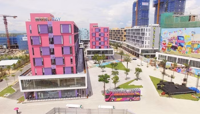 Tháng 11/2019, thị trường bất động sản "nóng" trước việc Cocobay vỡ trận. Trao đổi với báo chí, ông Nguyễn Đức Thành - Chủ tịch HĐQT Empire Group thừa nhận việc này là vi phạm hợp đồng mua bán. Ảnh: Vietnamnet.