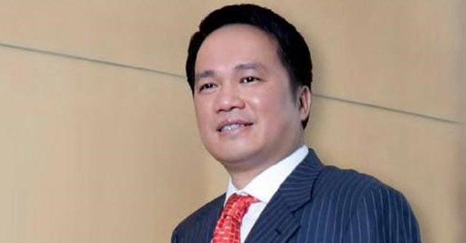 Xếp ngay sau bà Hiền là bà Nguyễn Thị Thanh Thủy (vợ Chủ tịch Techcombank Hồ Hùng Anh) với 4.171 tỷ đồng. Ảnh: Internet. Video: Người miền Tây ôm mộng thành tỷ phú. Nguồn: VTC14.