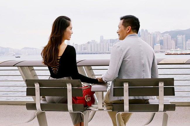 Nếu trên thương trường, "Shark" Hưng nổi tiếng là doanh nhân thành đạt thì khi về với gia đình, anh lại ghi điểm bởi là người chồng chuẩn mực.