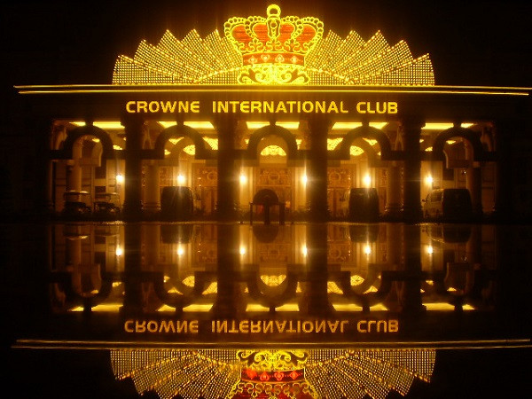 Tam dung casino 15 ngay: Diem danh dai gia Viet dang kinh doanh casino-Hinh-6